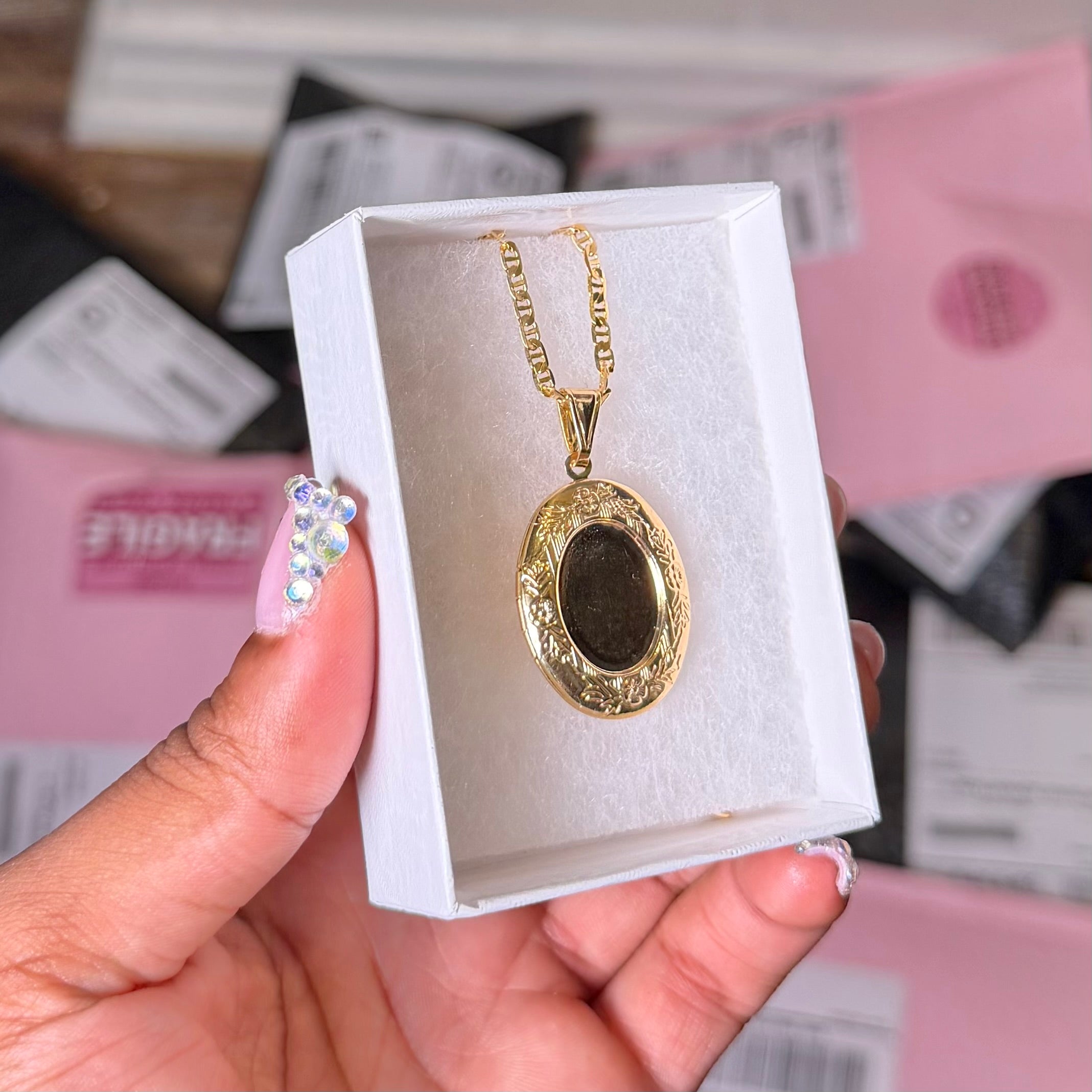 Locket (Pendant Opens!)